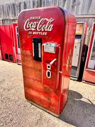 Vintage Coke Machine Vendo 39 for Sale in Ventura, CA - OfferUp