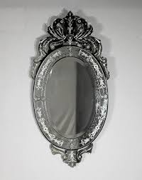 Venetian Oval Mirror, 1940s for sale at Pamono