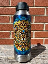 Alpha Lion - 32oz Polar Camel Bottle – Phil Lewis Art