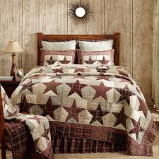 Amazon.com: VHC Brands Abilene Star Queen Quilt 94Wx94L ...