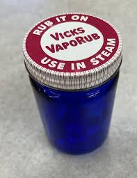 Vintage Large VICKS VAPORUB Cobalt Blue Glass Jar 9 oz 4.5” tall w/ Orig. Lid | eBay
