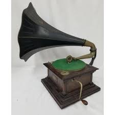 Lot - Early Antique Victor Gramophone