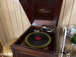 Antique 1906 Victor Victrola Phonograph Cabinet Record ...