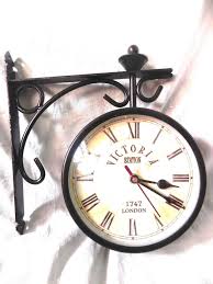 Amazon.com: IM Victoria Station 1747 London Railway Clock ...