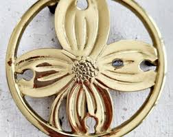 Vintage Virginia Metalcrafters Brass Dogwood Trivet - Etsy