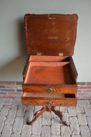 19th Century Dutch Walnut Sewing Table for sale at Pamono