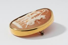 Lot - 10 Karat Yellow Gold and Shell Cameo Brooch