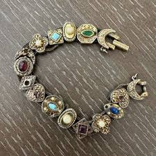 Goldette | Jewelry | Vintage Jade Colored Stone 3 Strand Mesh Bracelet Gold Tone 65 Goldette Unmark | Poshmark