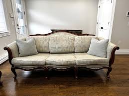 Ethan Allen 쇼파랑 쇼파테이블 세트 판매합니다