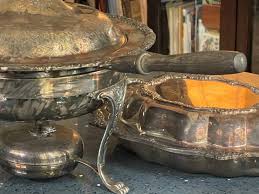 Antique Unique International Silver Claw Foot Chafing Dish ...