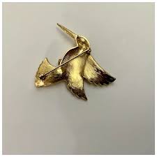 Gold tone Hummingbird Bird with Red Eye Brooch Pin. For Sale ...