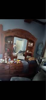 Dressers wood sell today | Samson buy sell and trade | Facebook