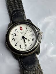 Victorinox Swiss Army Original Watch Women 33mm White Dial ...