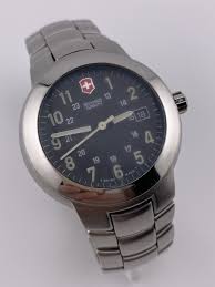 Vintage Victorinox Swiss Army Maverick Stainless Steel Watch ...