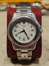 VTG Victorinox Swiss Army Men Officers Silver Tone Date 40mm ...