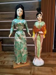 Lot of 2 Vintage Dolls Asain Indian on Stands 16" 15" tall ...