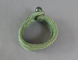 Vintage 1930s 1940s Green Rayon Bracelet, Braided 7 Inches, Bakelite? Beads - Etsy