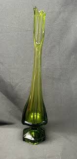 Vintage Viking Art Glass Green Swung Glass 19" Bud Vase LE ...