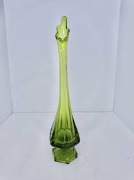 Vintage MCM Viking Glass 13.75” Avocado Green Swung Vase in ...