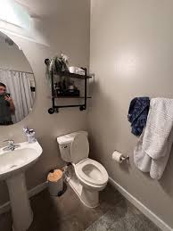 HELP⁉️ Loft Bathroom 🚽 : r/interiordesignideas
