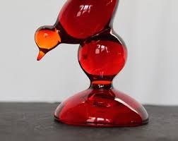Vintage Amberina Viking Glass Long Tail Bird Figurine, Bougie Winter Decor, Elegant Mid Century Red Bird With Cadmium Glow, Collector Gift - Etsy