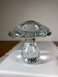 Art glass solid clear MCM mushroom figurine | Mercari
