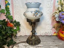 Vintage 1972 Night Light Table Lamp, Boudoir Nightstand GWTW Gone With the Wind Style Small Lamp, Desk Dresser Vanity Decor - Etsy Canada