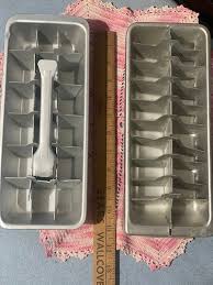 Vintage Aluminum Ice Cube Trays, Set of 2, 60's - 70's Era. Nostalgic. Preowned. - Etsy