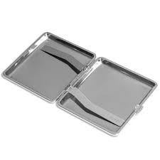 Signature Design Personalized Metal Cigarette Case | Udelf