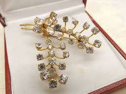 A Fine Abstract Large Flower Spray Design Vintage Jewelry Brooch Made in Goldtone Metal Set With Sparkly Clear White Diamante Faceted Stones - Etsy Australia