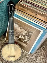 Vintage 1920s Bruno Banjo Ukulele Original Red Mahogany Stain Calfskin With Case | eBay
