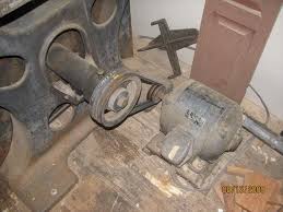 Photo Index - American Wood Working Machinery Co. - 36" Bandsaw B-36 | VintageMachinery.org