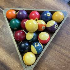 16 Vintage Billiard Pool Balls and a Wooden Triangle Rack ...