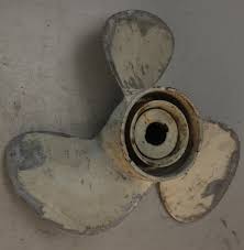 Michigan Wheel RH 12-1/8 X 14 Shear Pin Propeller 60 65 75 80 85 90 HP | Southcentral Outboards