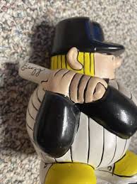 Vintage Enesco New York Yankees Baseball Player Ceramic Coin ...