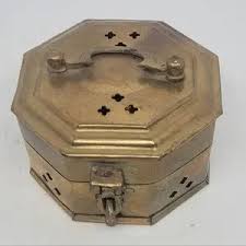 Hosley International | Accents | Brass Trinket Box Vintage Brass Brass Collectible Brass Box Jewelry Storage | Poshmark