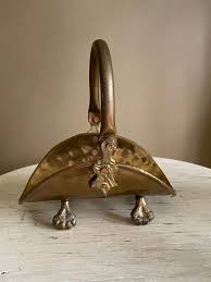 Small Vintage Brass Basket/ Hammered Brass/ Footed, Handled Basket/ India - Etsy