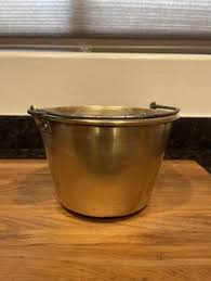 Antique bucket | Mercari