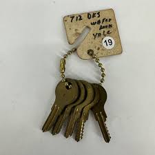 SET OF 5 Yale Wafer Lock Guide Master Key Set 712DKS #1-5 | eBay