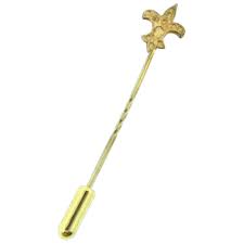 Vintage fleur de lis stick pin. For Sale at Ruby Lane