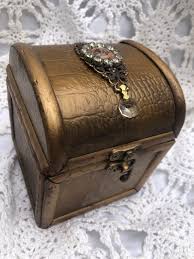 CREATE Decorative Destash Altered Art BOX Set Vintage ...