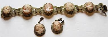 CollectionsbyAnn - Etsy Ireland