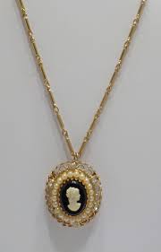 Vintage Coro Cameo Choker Necklace (2160) Faux Pearls, Clear ...