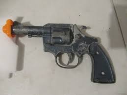 vintage lot of 9 Cap Guns for parts or repair with extra ...