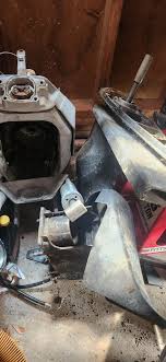 Does anyone the rough weight of a DPH drive? Can't find it ...