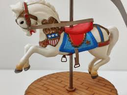 Enesco Vintage Music Box- Wind-up Musicbox -victory - Macau ...