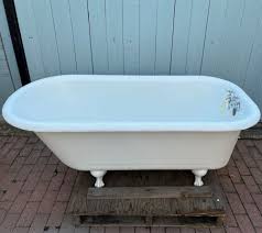 Vintage Refinished Clawfoot Tub – DEA Bathroom Machineries
