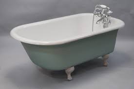 5'1/2 Cast Iron - Clawfoot Tub - New Look Refinishing