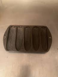 VINTAGE CAST IRON 5 STICK CORN BREAD PAN STAMPED A - Ex | eBay