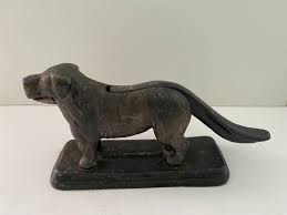 VINTAGE CAST IRON NUT CRACKER "OLD DOG TRAY | eBay